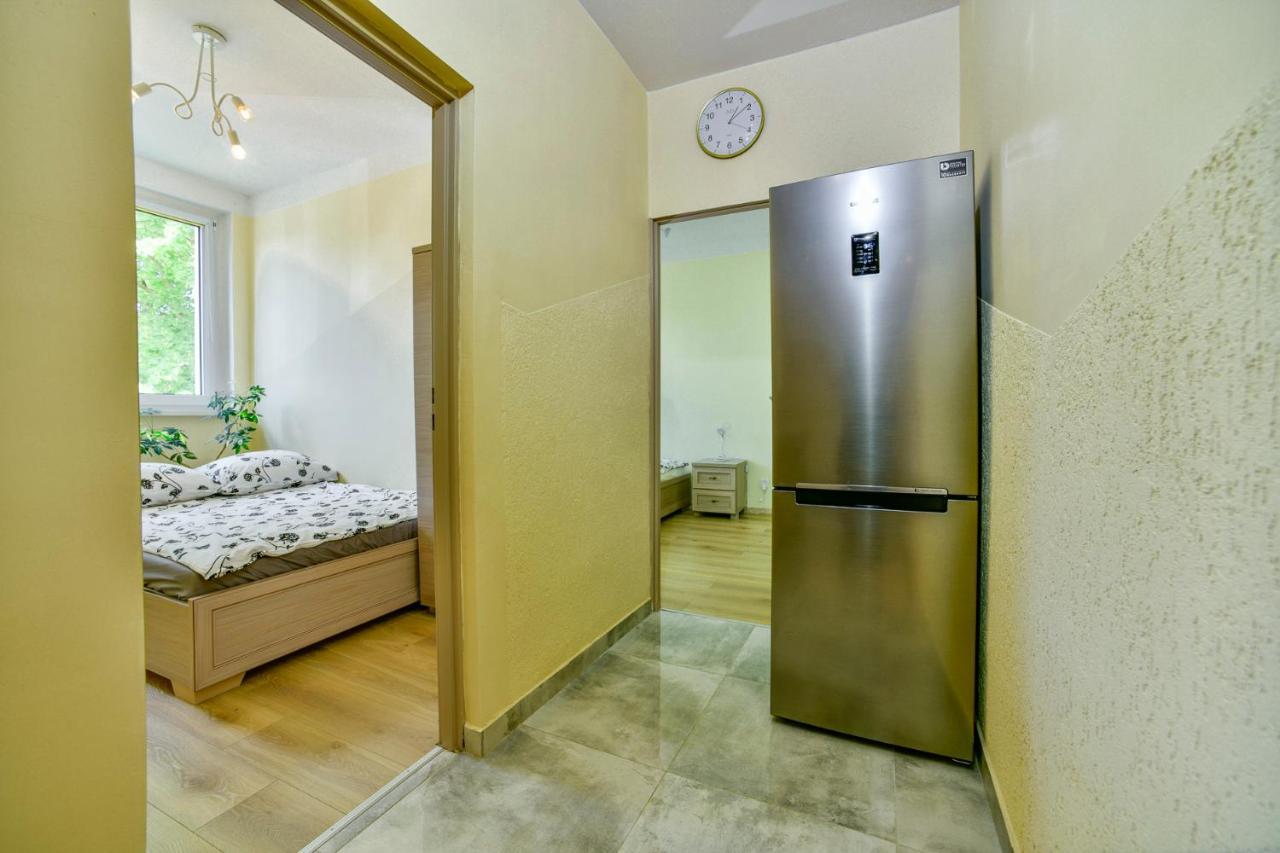 Apartament U Ewy W Kolobrzegu Podczele - 2 Sypialnie 50M2, Wifi I Darmowy Parking! Bagian luar foto