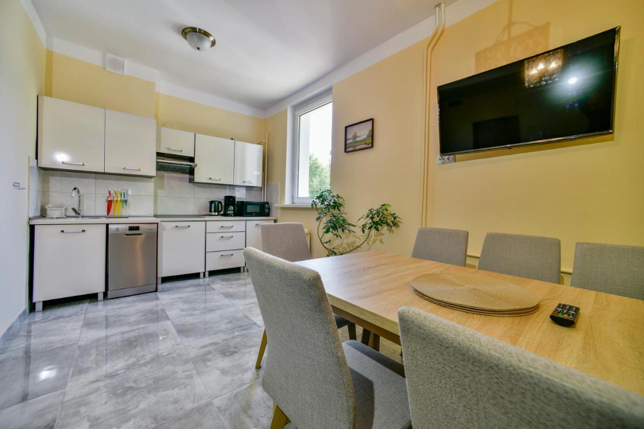 Apartament U Ewy W Kolobrzegu Podczele - 2 Sypialnie 50M2, Wifi I Darmowy Parking! Bagian luar foto