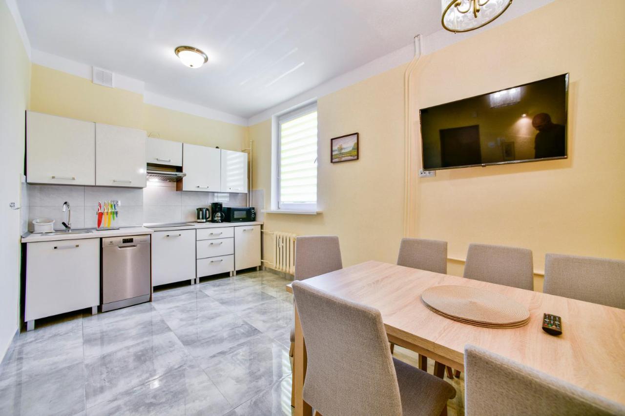 Apartament U Ewy W Kolobrzegu Podczele - 2 Sypialnie 50M2, Wifi I Darmowy Parking! Bagian luar foto
