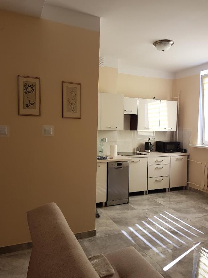 Apartament U Ewy W Kolobrzegu Podczele - 2 Sypialnie 50M2, Wifi I Darmowy Parking! Bagian luar foto